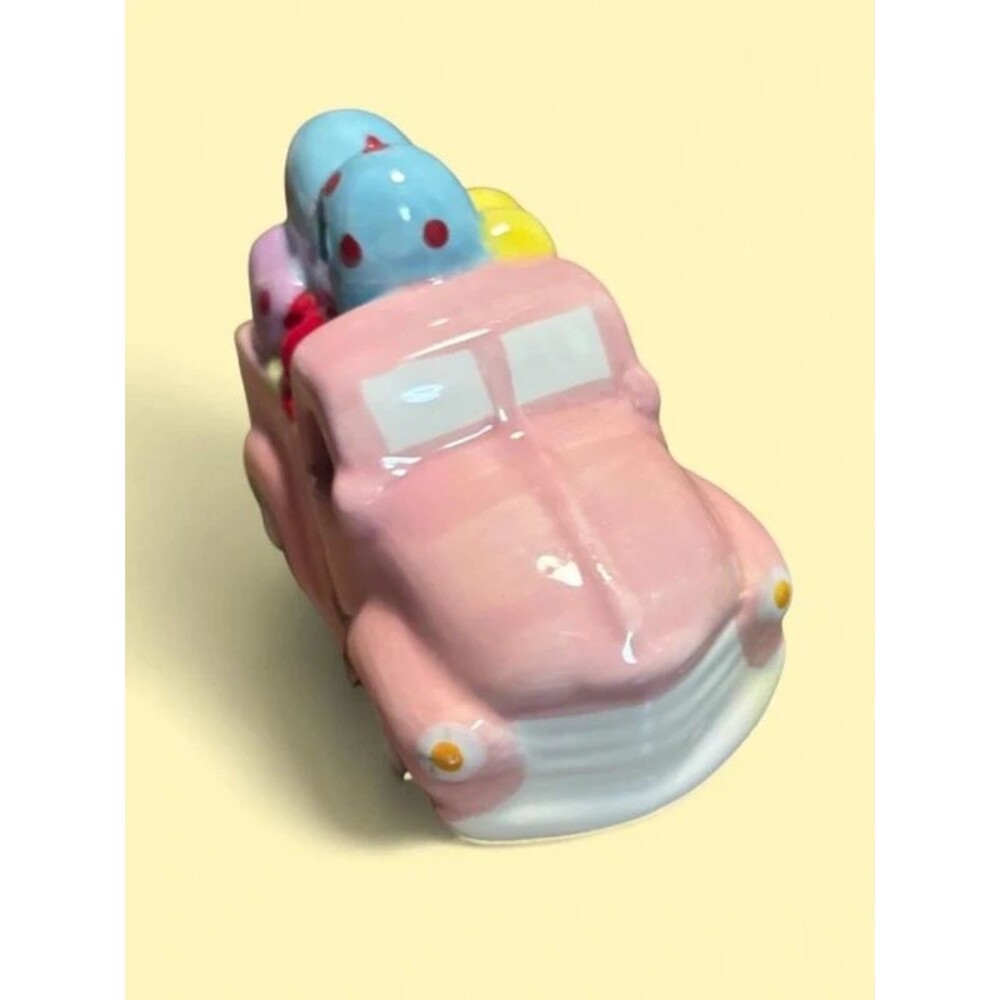 Ceramic Light-Up Pink Pickup Truck Decor